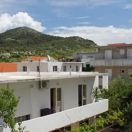 Διαμέρισμα With A Parking Space Hvar - 8794