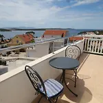 Apartment With A Parking Space Hvar - 8794