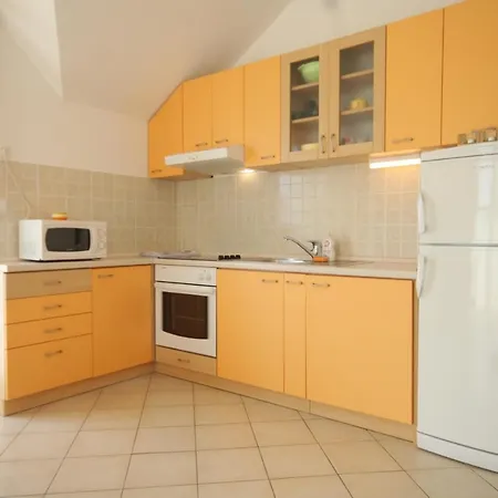 With A Parking Space Hvar - 8794 アパート フヴァル