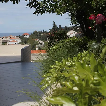 アパート With A Parking Space Hvar - 8794