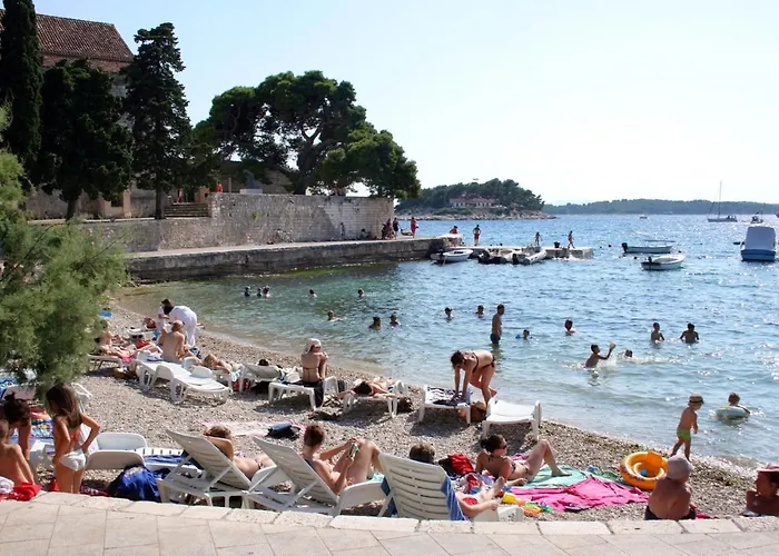 Апартаменты With A Parking Space Hvar - 8794 *