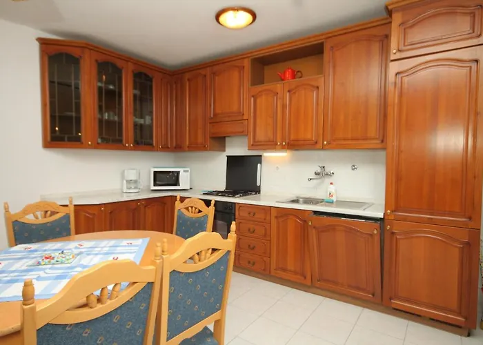 Апартаменты With A Parking Space Hvar - 8794 *