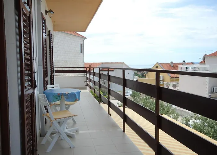 With A Parking Space Hvar - 8794