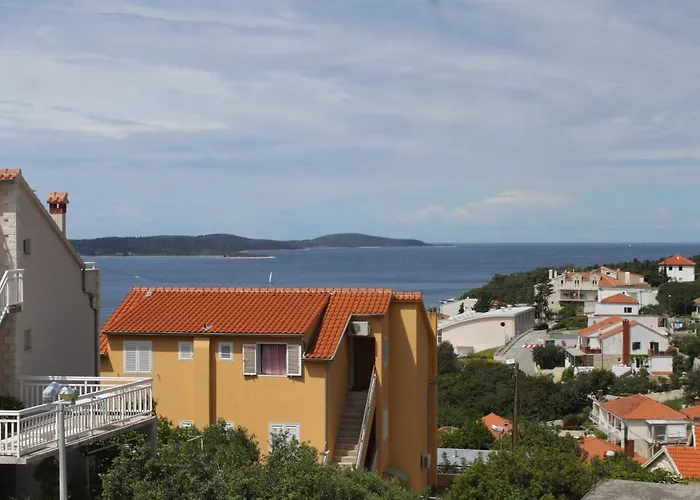 With A Parking Space Hvar - 8794