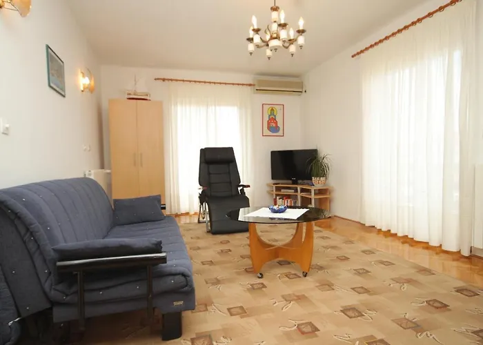 With A Parking Space Hvar - 8794 Апартаменты Хвар